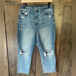 American Eagle Women’s Curvy Mom Jeans